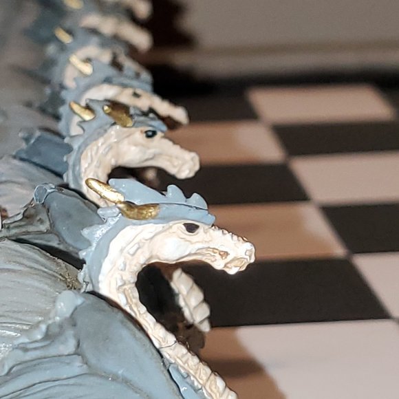 Collectors Dragon Chess Board set - Picture 8 of 12